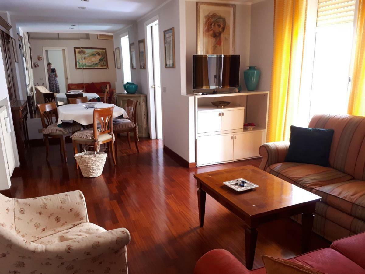 rey apartament Apartamento Roma Exterior foto